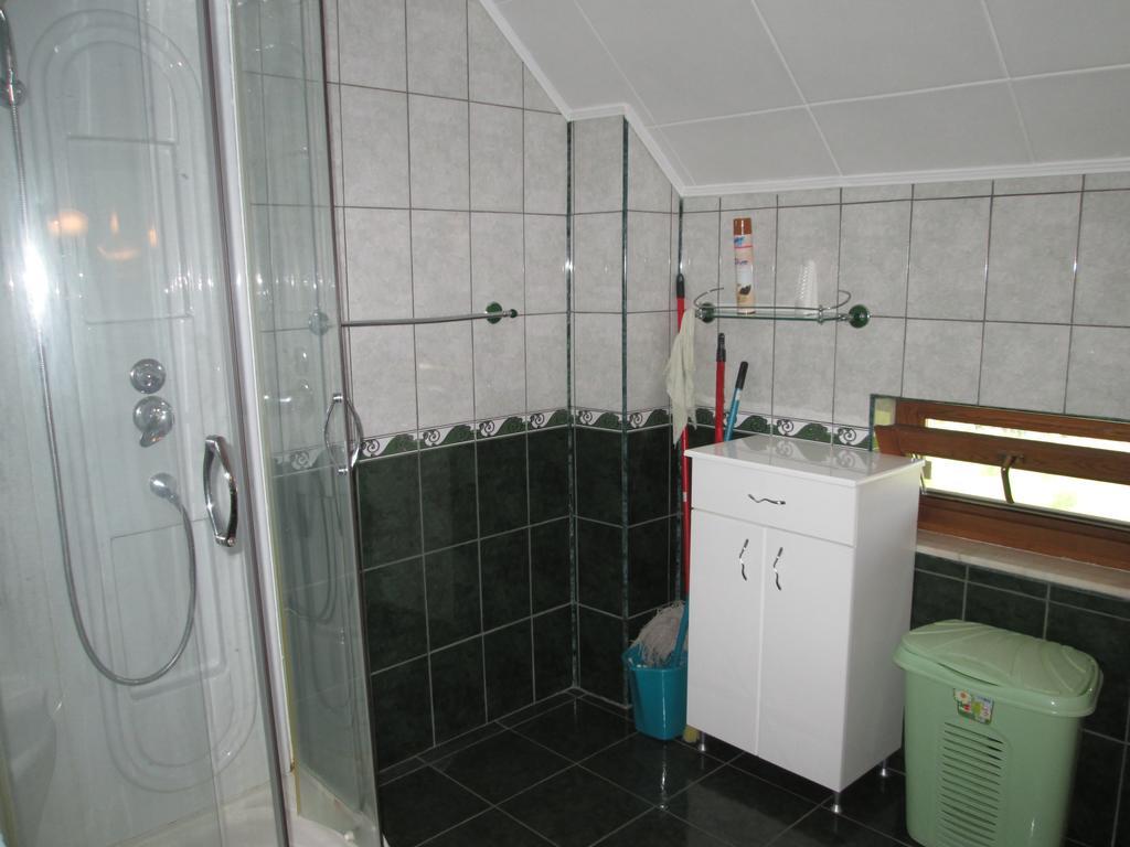 Vila La Izvor Petresti Ngoại thất bức ảnh