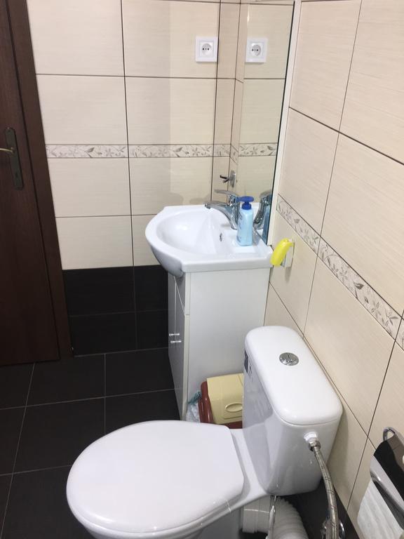Vila La Izvor Petresti Ngoại thất bức ảnh