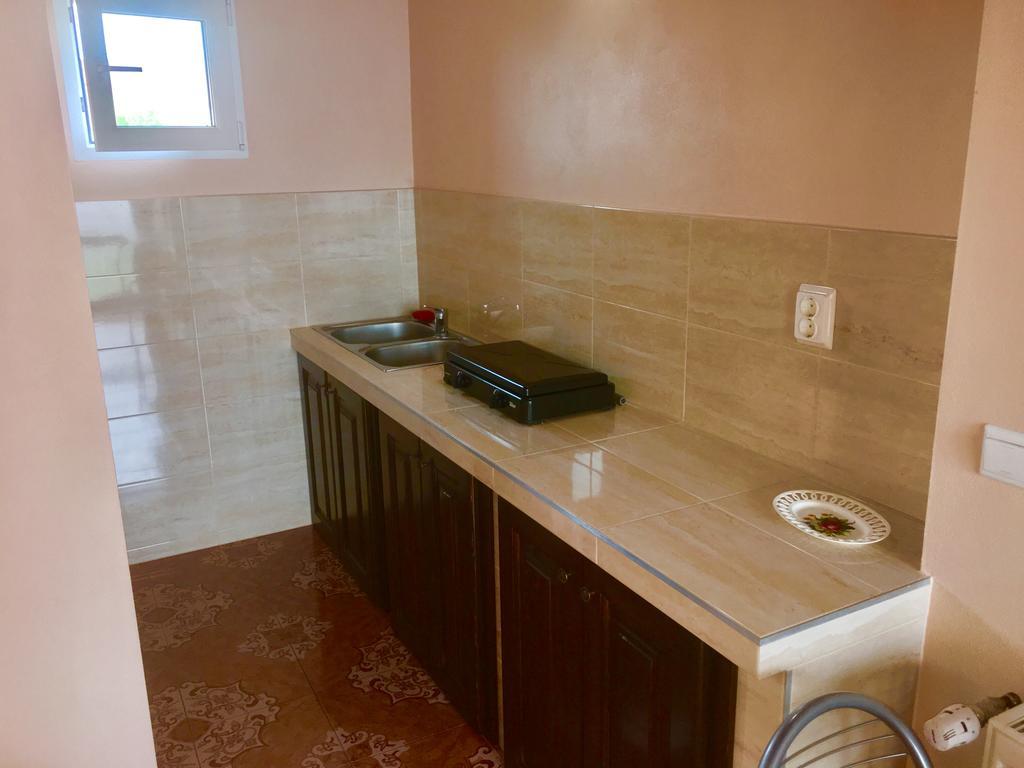 Vila La Izvor Petresti Ngoại thất bức ảnh