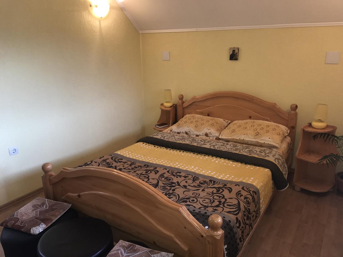 Vila La Izvor Petresti Ngoại thất bức ảnh