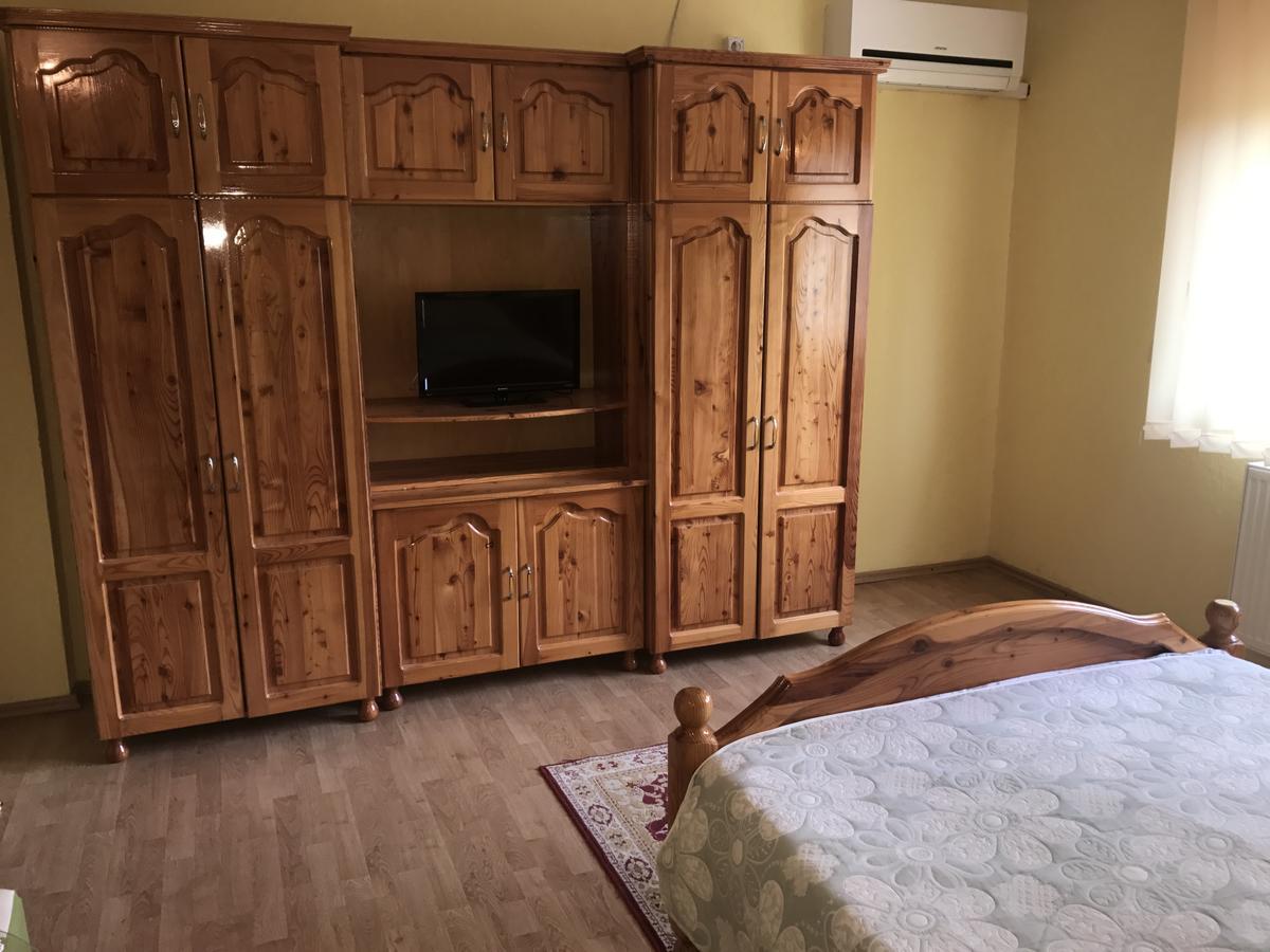 Vila La Izvor Petresti Ngoại thất bức ảnh